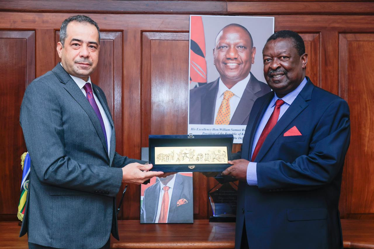 Iraqs Charg S Daffaires In Nairobi Meets Kenyan Cabinet Secretary For