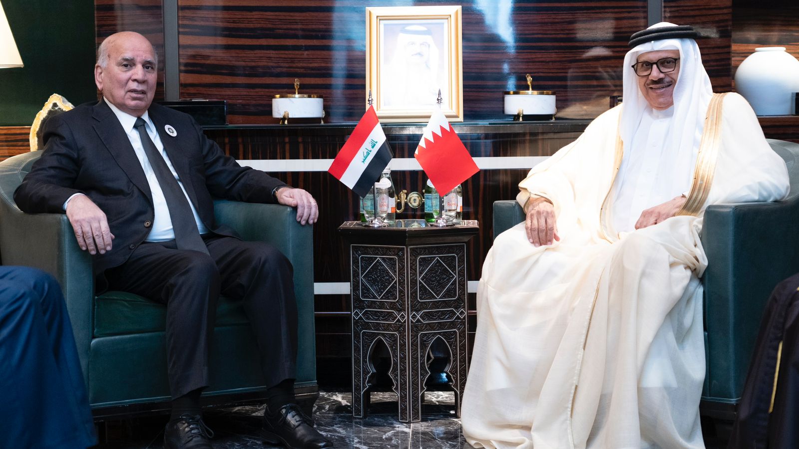 Deputy Prime Minister and Foreign Minister Meets his Bahraini ...